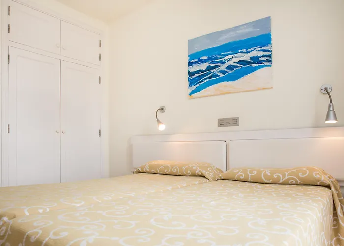 Livvo Gaviotas * Puerto del Carmen (Lanzarote)