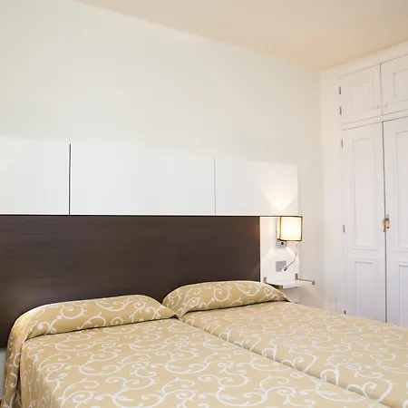 Livvo Gaviotas Puerto del Carmen (Lanzarote)